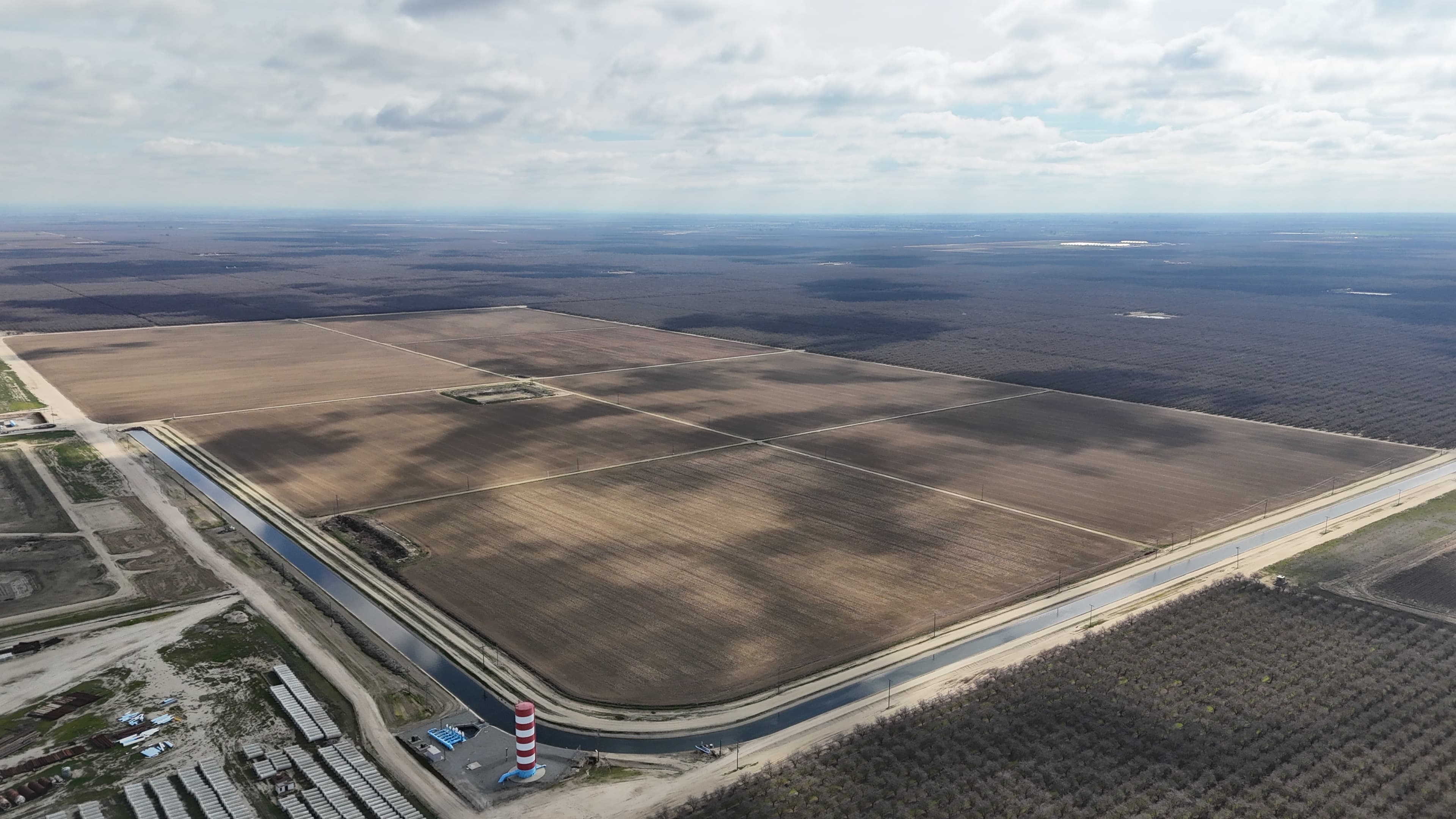 Open Farmland – 298.64 Acres, Kern County